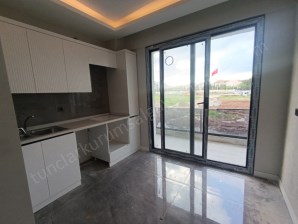 KANTAR KAVŞAĞI BY MEN YAPIDA SIFIR 2+1 ACİL SATILIK DAİRE 