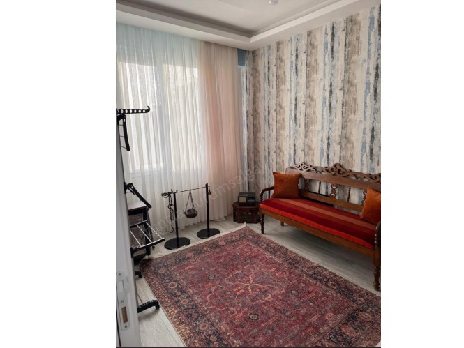 BARIŞ MAHALLESİ ORTADOĞU KOLEJİ CİVARINDA 2.5+1 ACİL SATILIK DAİRE 