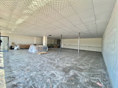 BAĞCILARDA CADDEYE SIFIR 220 M2 SIFIR DÜKKAN