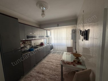 CEYLANLAR CİVARI ULTRA LÜKS ARA KAT SATILIK FIRSAT DAİRESİ 