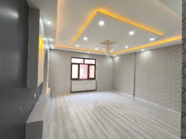 Bağlar İskanevlerinde İçi Full Yapılı Temiz Boş Taşınmaya Hazır 3+1 Satılık Daire 