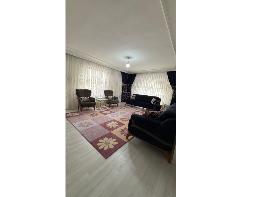 Yenihal Civarında 3+1 Satılık Daire 