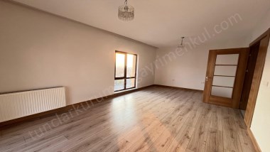 ÇÖL GÜZELİ 6 YILLIK TOKİDE BOŞ 2+1 ACİL SATILIK DAİRE 