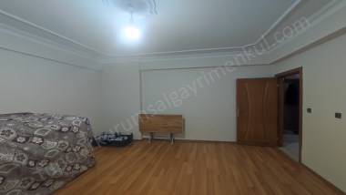 OTOGARIN YANTARAFI KİRALIK DAİRE 