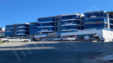 Tabela değeri yüksek ana yol üzeri kiralık iş yeri