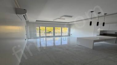 Plaja yakın, 1+1 , yatırıma uygun sıfır lüks daire