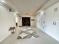 YENİŞEHİRDE 50. YIL MAH. DE HAVUZLU DOĞALGAZLI 4+1 SATILIK DAİRE