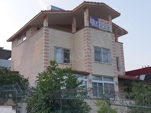  SARNIÇ YAYLASINDA TRİPLEX 4+1 BAHÇELİ YAYLA EVİ