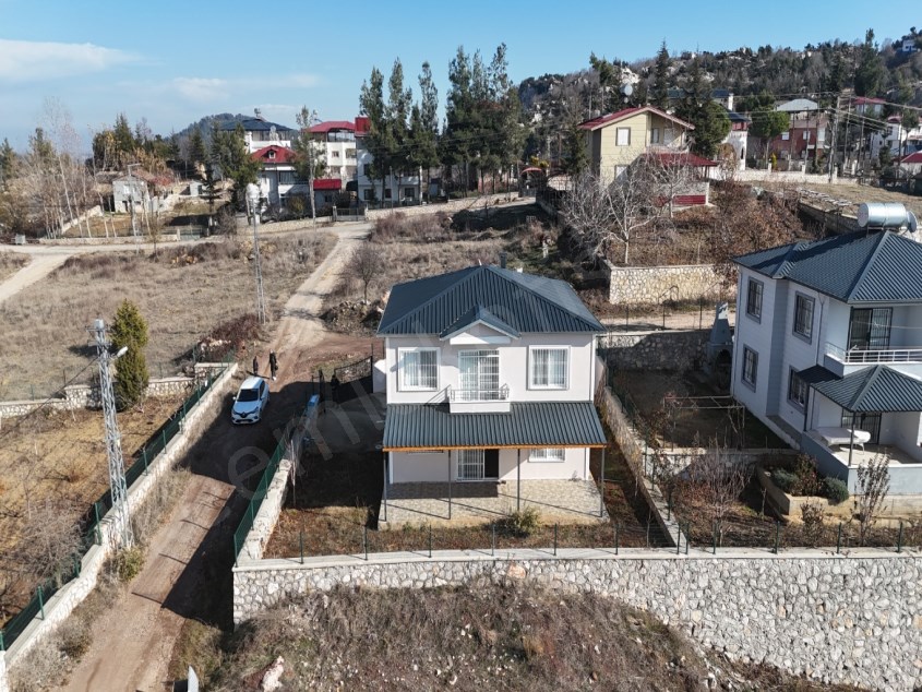 GÖZNEDE 381 M2 ARSA ÜZERİNDE SATILIK 4+1 DUBLEX YAYLA EVİ