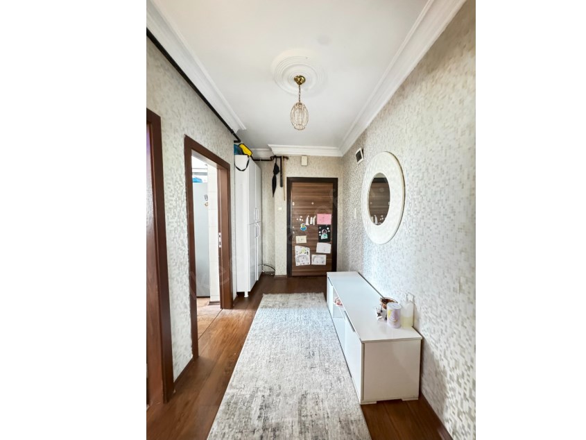 YENİŞEHİRDE İ.İNÖNÜ BULVARI ÜZERİNDE DOĞALGAZLI 4+1 SATILIK DAİRE