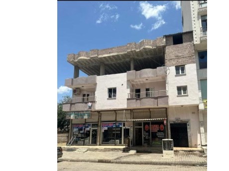 satılık aparman komple  cumhuriyet mahallesi  dükkan ve daire