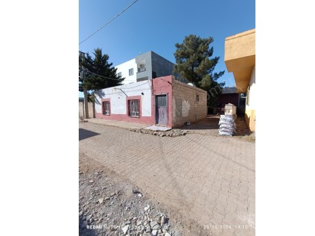 Şırnak Mahallesi satılık müstakil ev 250 metrekare