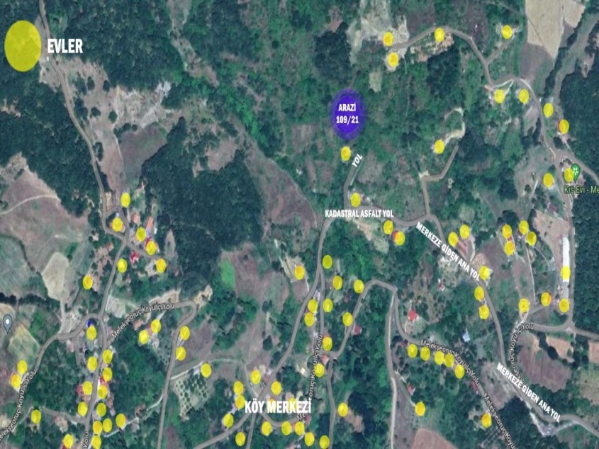 SAKARYA  MELEKŞEORUÇ KÖYÜNDE İMAR SINIRINA YAKIN ALAN: 926 M2 ARAZİ