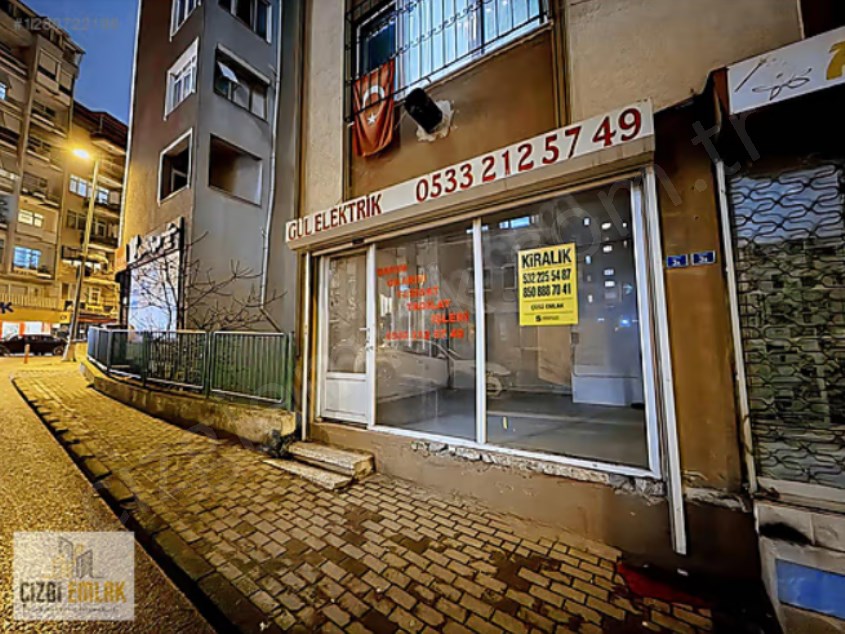 İZMİT KOZLUK ÖVÜL TEZİŞLER CADDESİNDE SATILIK DÜKKAN