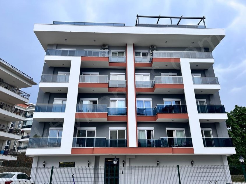 Apartment mit edler Ausstattung in einem neuen Wohnkomplex in Alanya, Bezirk Oba