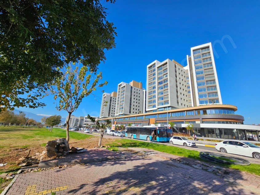 Satılık geniş 1+1 daire Antalya Kepez mahallesinde