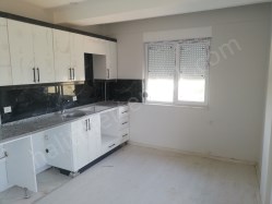 YENİKÖYDE SIFIR 2+1 ARAKAT GD CEPHE KOMPLE PANJURLU