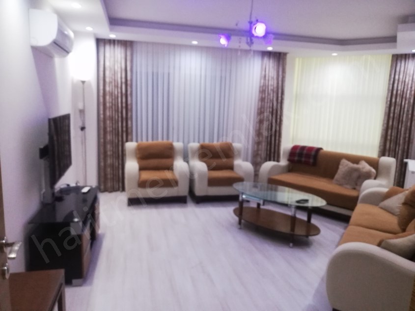PINARBAŞINDA HAVUZLU SİTEDE 2+1 AYRI MUTFAKLI FULL EŞYALI GB CEPHELİ KOMPLE PANJURLU ARAKAT KİRALIK