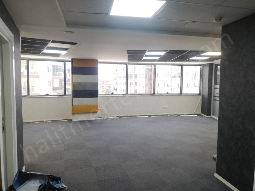 ANTALYANIN EN PRESTİJLİLERİNDEN A PLAZADA 1+1 GENİŞ OFİS