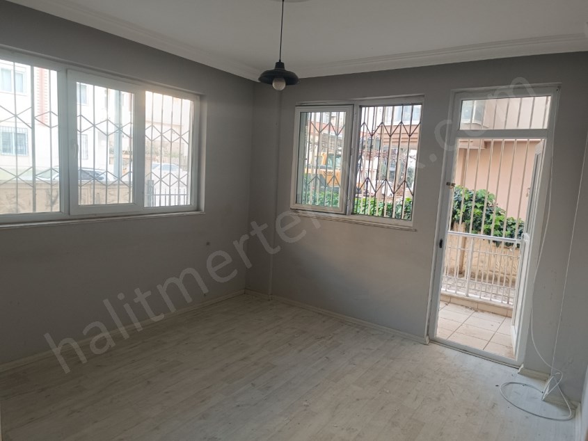 DÜDENBAŞI MAHALLESİNDE 2+1 AYRI MUTFAK WC BÜYÜK BALKON GD CEPHE