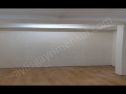 Şişli Mecidiyeköy Gülbahar Mahallesinde satılık dükkan.