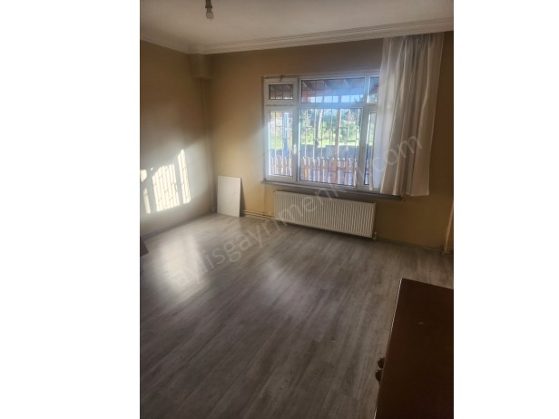 Sarıyer madende 3+1 Satılık daire (tapudan 112m2 hisse payı vermektedir