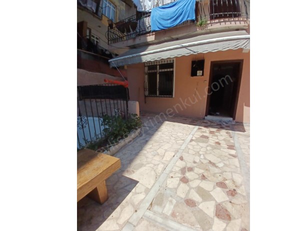 Tarabya üstü Mahallesinde 2+1 kiralık daire. 