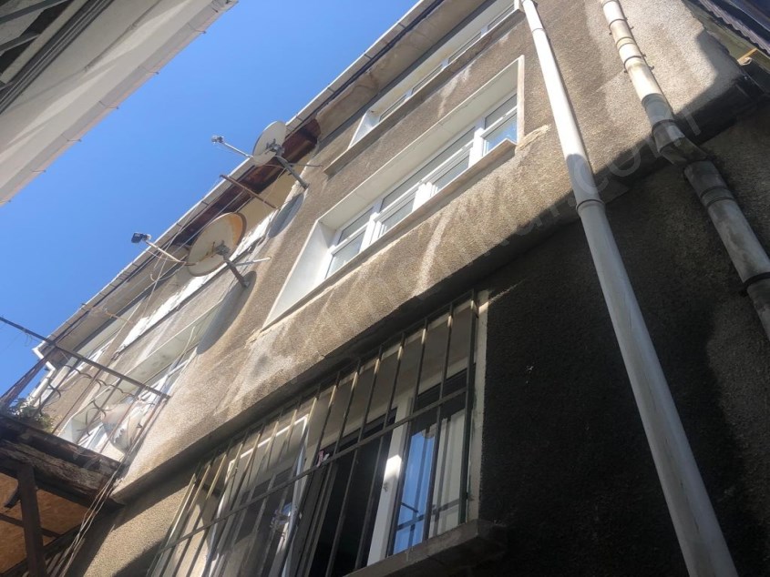Sariyer merkezde komple satilik bina