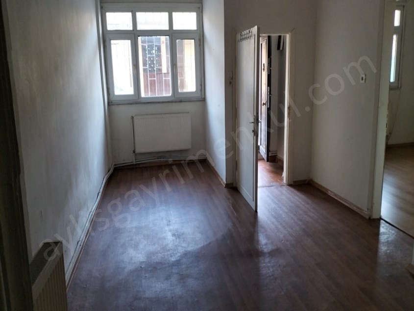 Sariyer Resitpeşada 2+1 kiralik daire