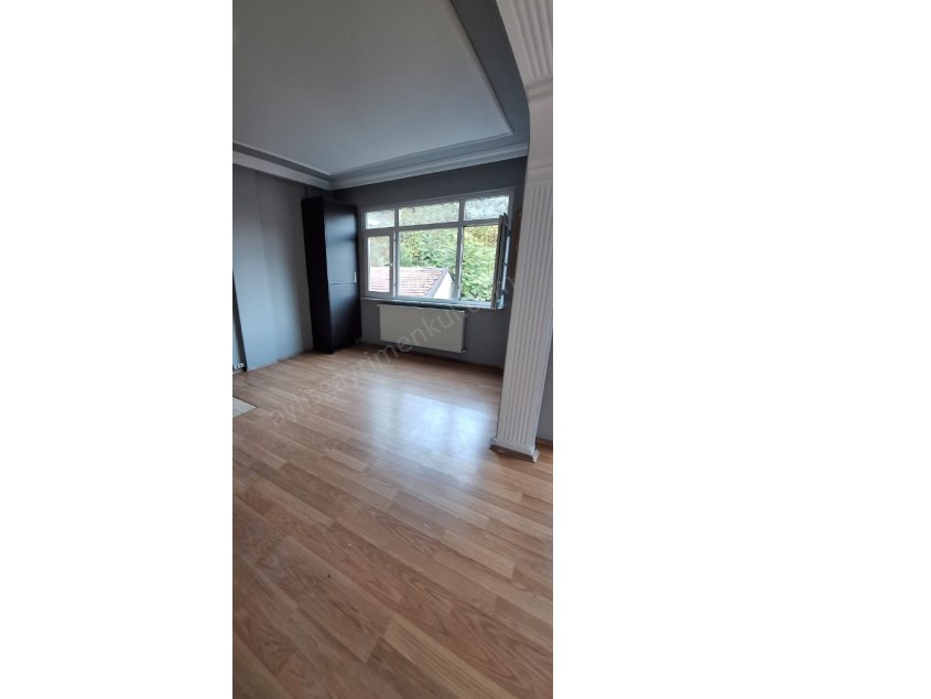 Sarıyer büuükderede 2+1 kiralık daire