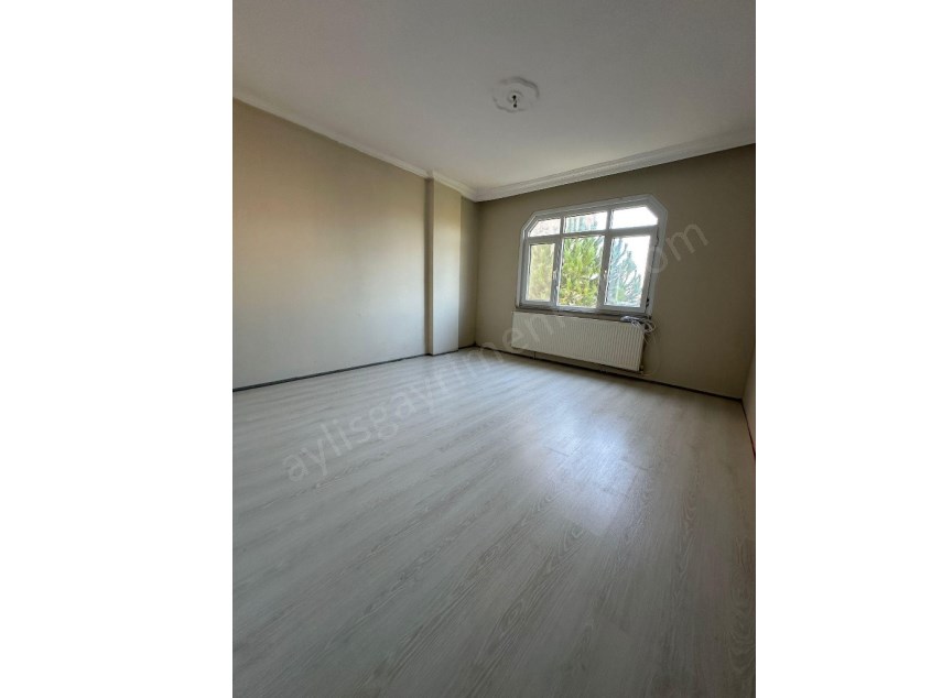 Sarıyer yeniköyde 2+1 kiralık 