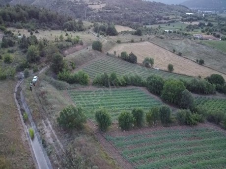 2.367 M2 KANAL YOLUNA CEPHELİ MANZARALI YATIRIMLIK TARLA