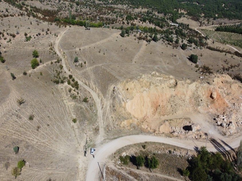6,5 DÖNÜM MANZARALI KÖYE YAKIN SATILIK ARAZİ