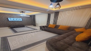 FATİHTE AKŞEMSETTİN MH. 1+1 LÜX DAİRE 3.KAT