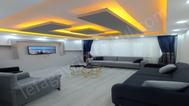 FATİHTE HİSTORİAnın YANINDA 3.KAT 1+1 LÜX SATILIK DAİRE 