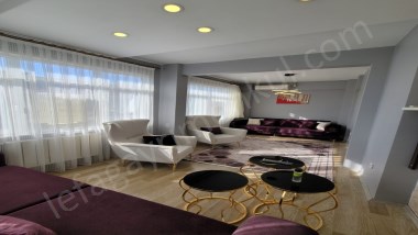 FATİHTE AKŞEMSETTİN MAHALLESİNDE 1+1 4.KATta SATILIK DAİRE 