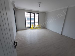 SARIKIZDAN SATILIK 4+1 KATDUBLEX SIFIR YAPI DAİRE