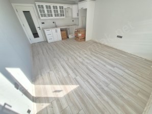 Edremit Zeytinli Mahallesinde Satılık Arakat Daire 2+1