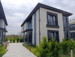 Edremit Hamidiyede 4+1 Dubleks Villa