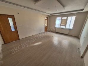 Edremit Hamidiye Mah.Kiralık Daire 3+1 21,000 tl