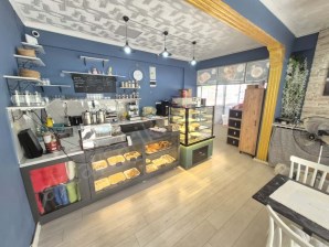 Akçay Cuma Pazarında Devren Kiralık Kafe   şuanda faal durumda