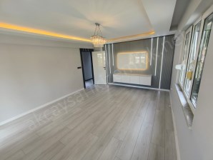 ALTINKUM MERKEZDE 2+1 FIRSAT DAİRE – DENİZE SADECE 100 METRE!