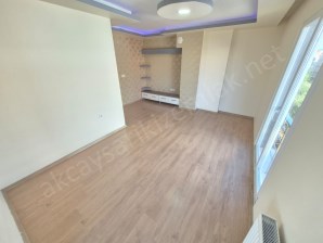 AKÇAY ALTINKUMDA SATILIK  FIRSAT 2+1 DAİRE 