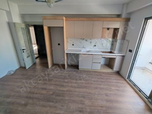Edremit Kadıköy Mah.Satılık 1+1 Balkonlu Daireler