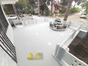 AKÇAY ALTINKUM DA ENÇOK TERCİH EDİLEN KONUMDA DENİZE 400 M. MESAFEDE MASRAFSIZ  TEK MÜSTAKİL VİLLA 