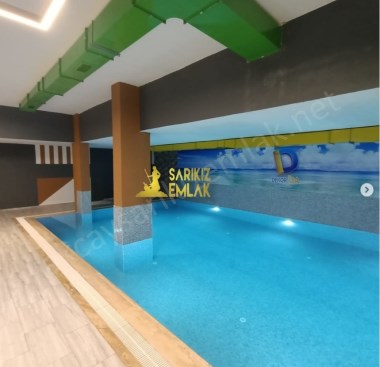 Kadıköyde Satılık Otoparklı Havuzlu Saunalı Fitness Salonlu Daire