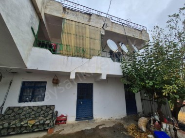 Edremit Ortaoba Satılık Köy Evi Ve Arsası 1170 m2