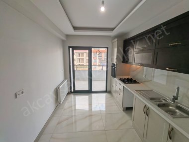 Edremit Gazicelal Mah.Satılık Daire 2+1 Çarşıya Yakın