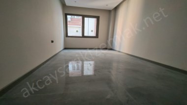 Edremit Hamidiye Mah.Şahin Plazada 2+1 Kiralık Ofisev