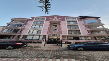 AKÇAY MERKEZDE 3+1 EBEVEYN BANYOLU SATILIK GENİŞ DAİRELER